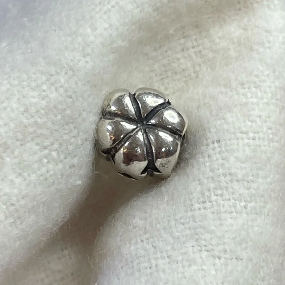 Pandora Jack-O-Lantern Pumpkin Charm - Picture 9 of 12